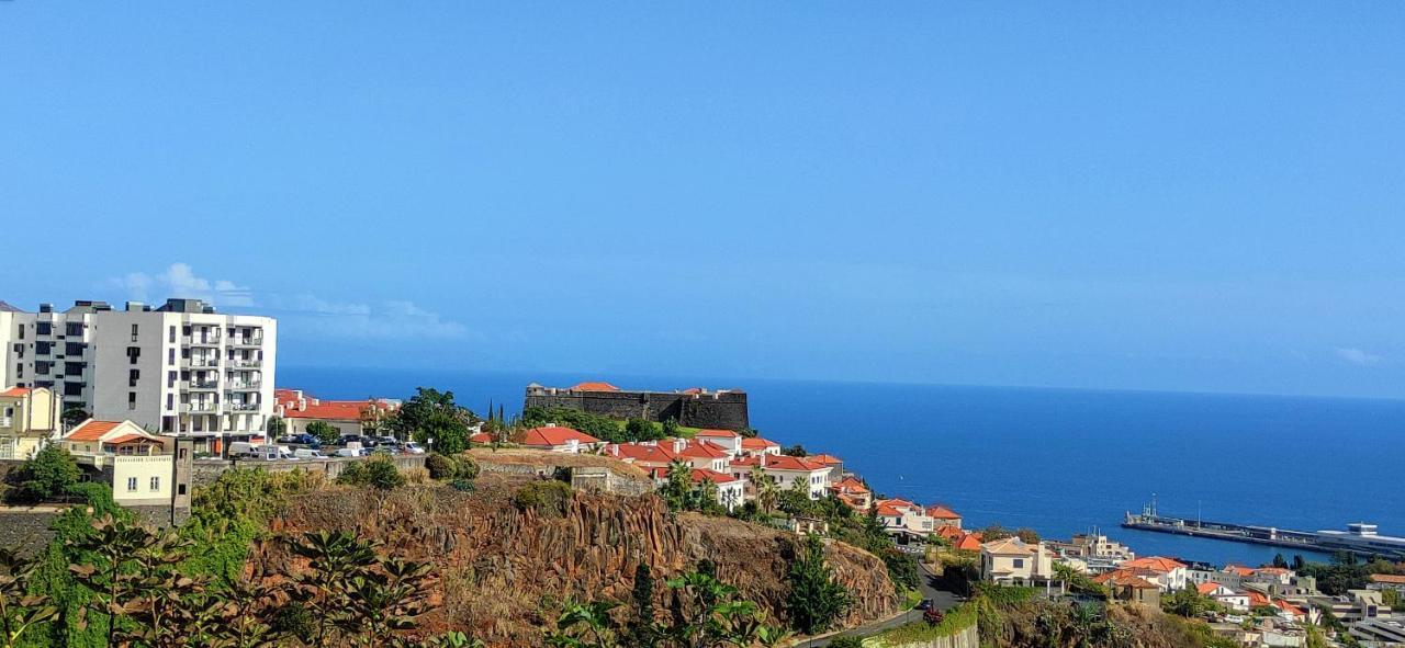 Gem Of A House By Madeira Sun Travel Villa ฟุงชาล ภายนอก รูปภาพ